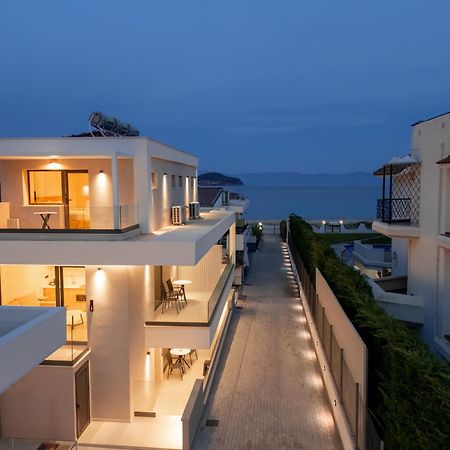 Sealuxe Living Aparthotel Nea Iraklitsa Exterior foto