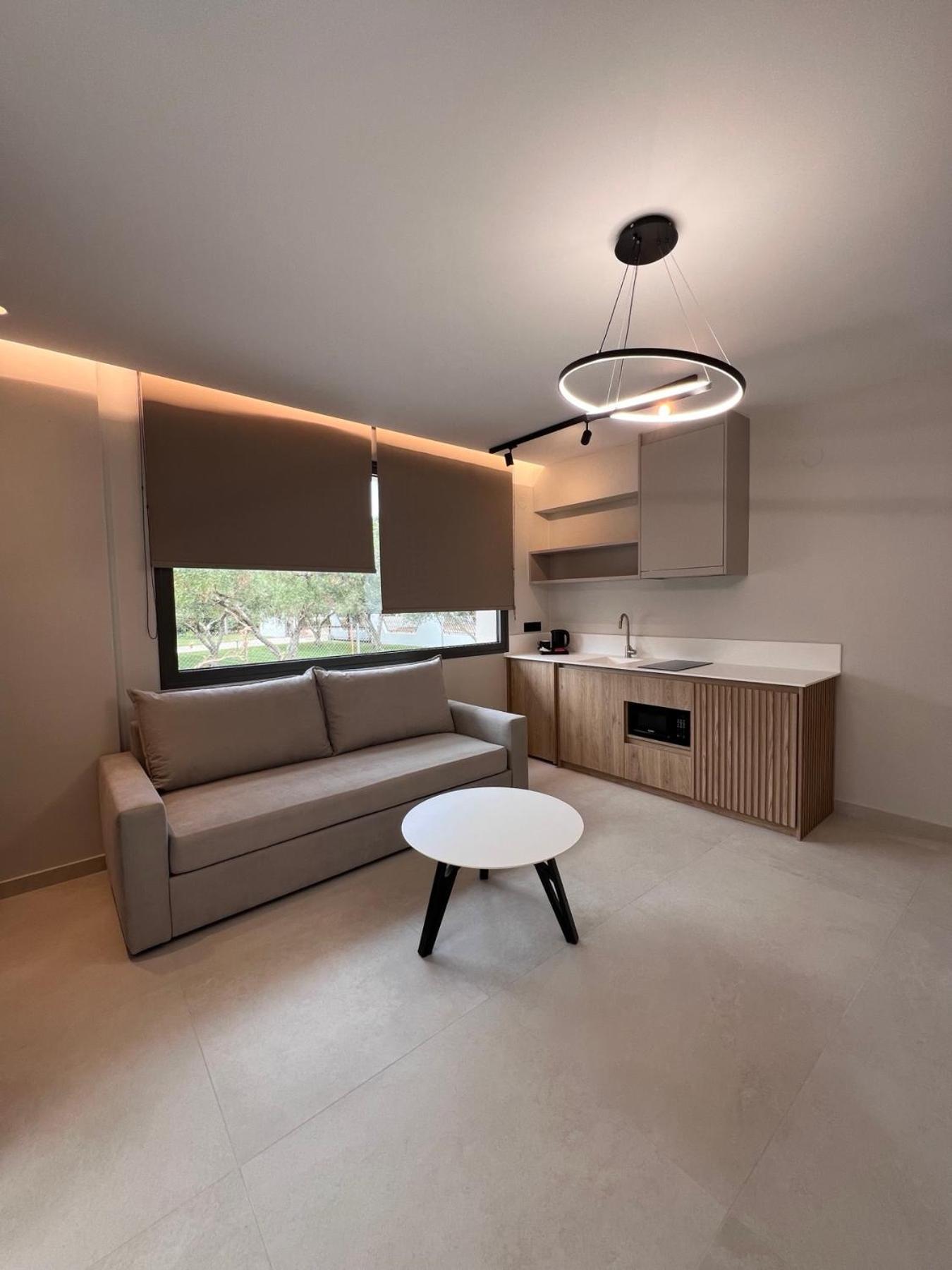 Sealuxe Living Aparthotel Nea Iraklitsa Exterior foto